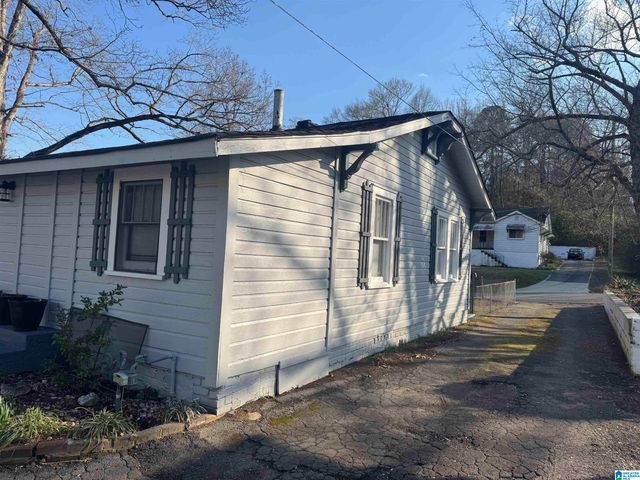 106 LAIRD AVENUE, Hueytown, AL 35023
