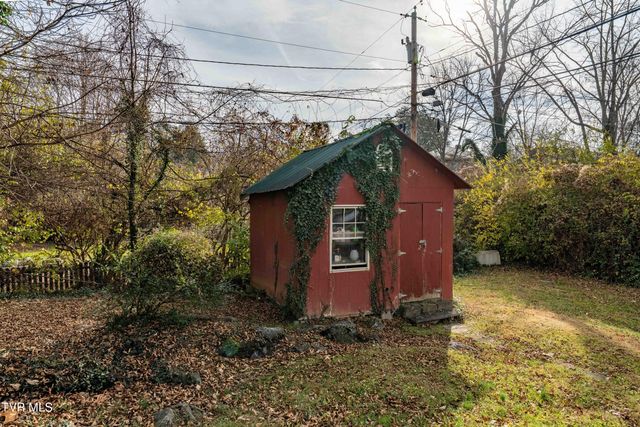 1000 Althea Street, Johnson City, TN 37601