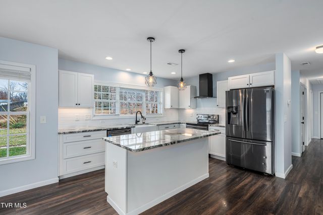 1000 Althea Street, Johnson City, TN 37601