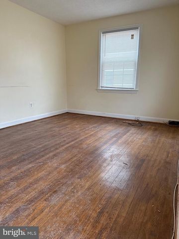 1010 CRAWFORD DR, Rockville, MD 20851