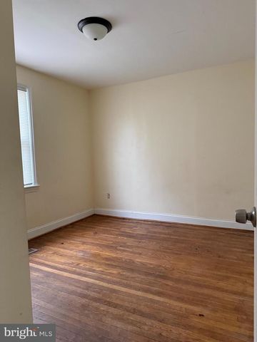 1010 CRAWFORD DR, Rockville, MD 20851