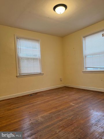 1010 CRAWFORD DR, Rockville, MD 20851