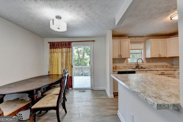 4286 Village Square Lane, Stone Mountain, GA 30083