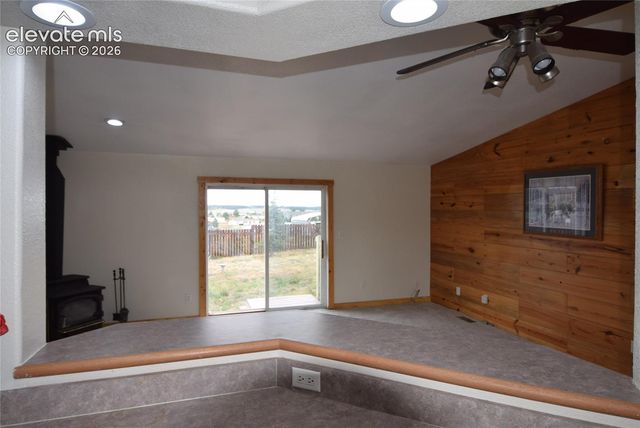 877 Maid Marian Drive, Divide, CO 80814