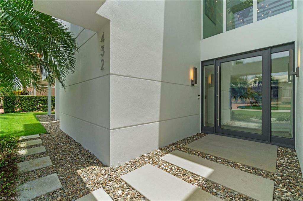 432 Bayside AVE, NAPLES, FL 34108 — photo 4