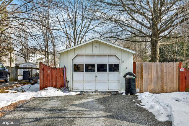 506 HOGESTOWN ROAD, Mechanicsburg, PA 17050