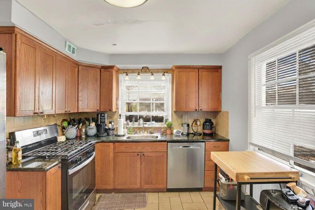 506 HOGESTOWN ROAD, Mechanicsburg, PA 17050