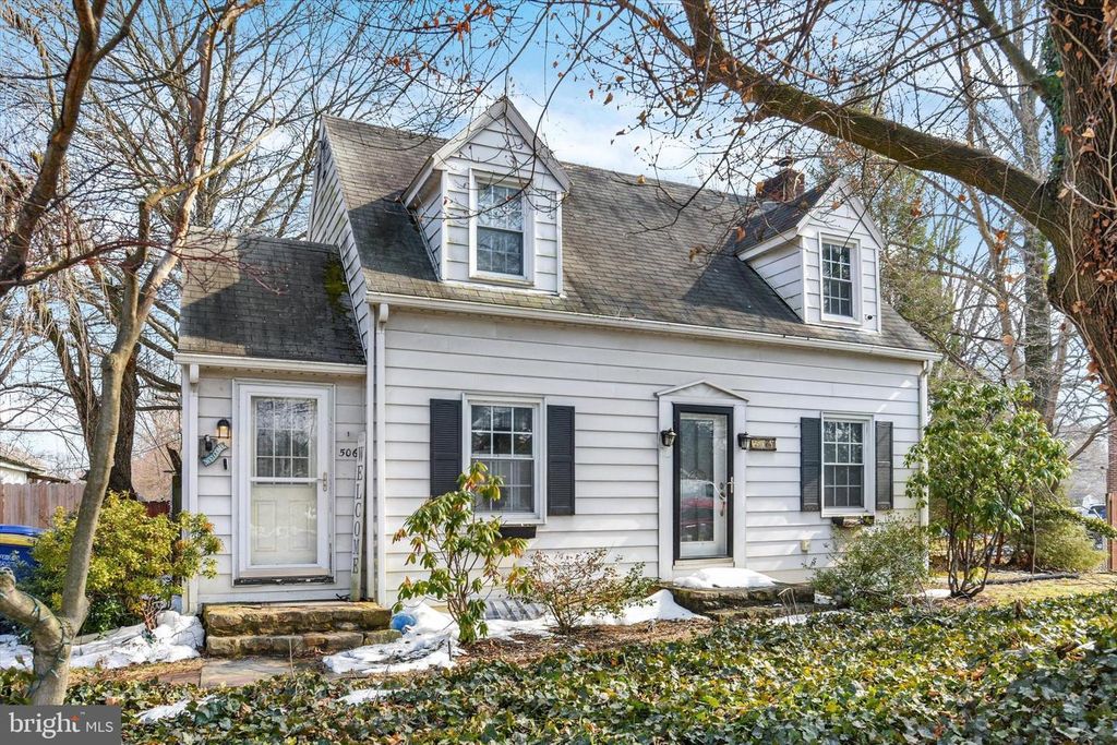 506 HOGESTOWN ROAD, Mechanicsburg, PA 17050