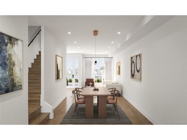 812 Dahlia St, Denver, CO 80220