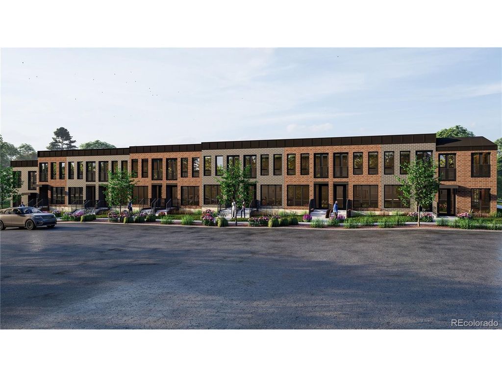 812 Dahlia St, Denver, CO 80220