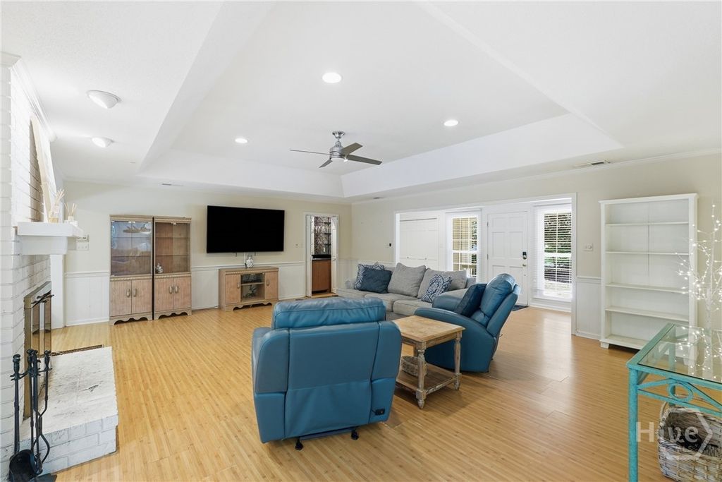 Image 10 of property listing at 1 Waterford Lane, Savannah, GA 31411