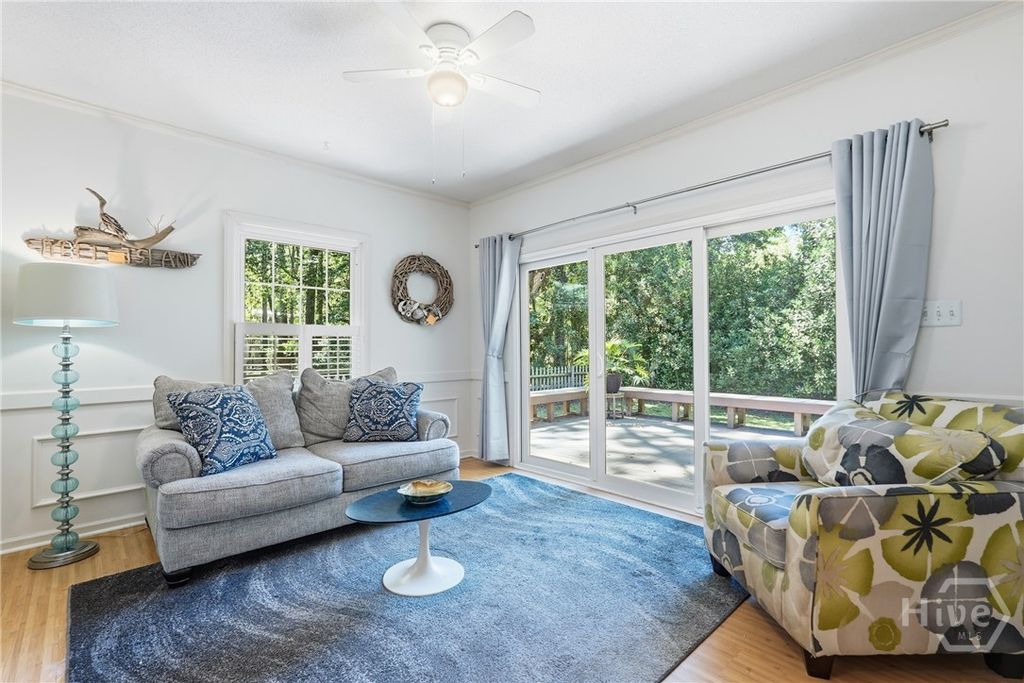 Image 13 of property listing at 1 Waterford Lane, Savannah, GA 31411