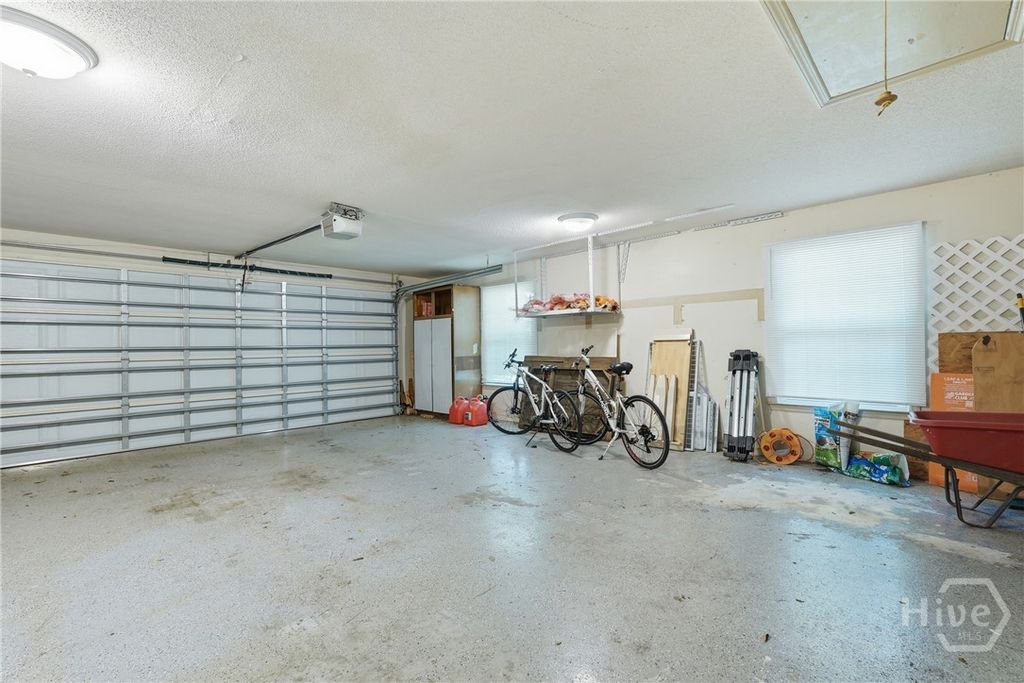 Image 32 of property listing at 1 Waterford Lane, Savannah, GA 31411
