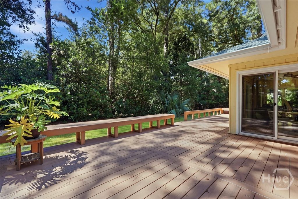 Image 33 of property listing at 1 Waterford Lane, Savannah, GA 31411