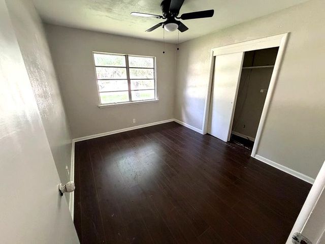 780 Betty Lane, Hurst, TX 76053