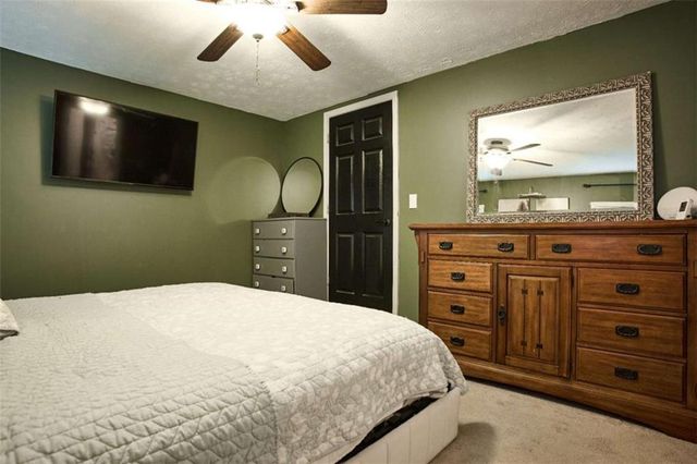 1037 S Madison S Avenue, Monroe, GA 30655