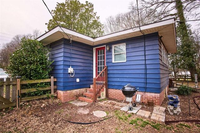 1037 S Madison S Avenue, Monroe, GA 30655