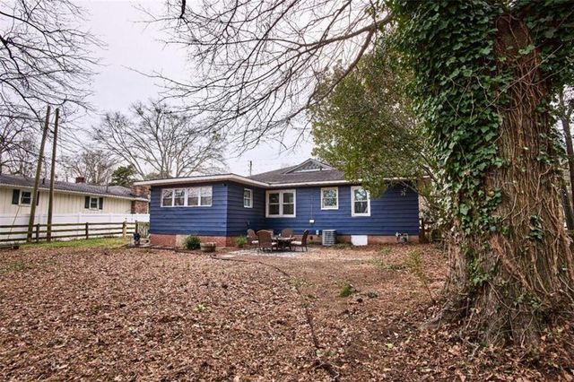 1037 S Madison S Avenue, Monroe, GA 30655