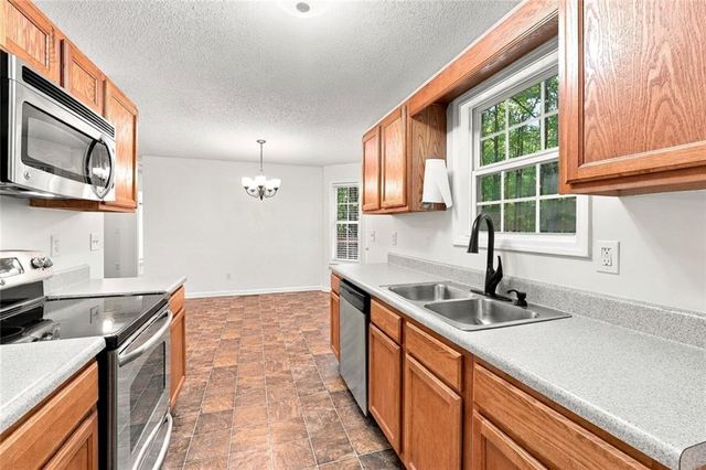77 Old Brock Road, Rockmart, GA 30153