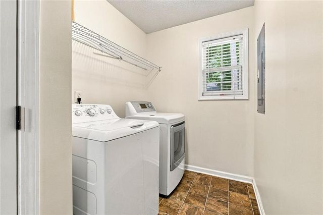 77 Old Brock Road, Rockmart, GA 30153