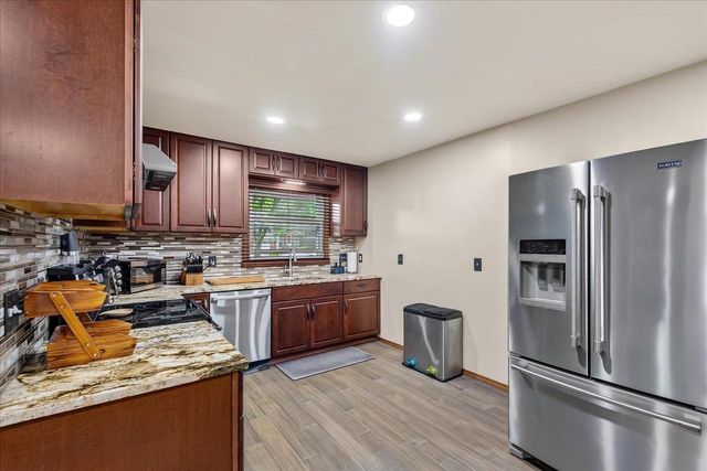 1813 Prairie Road, Madison, WI 53711