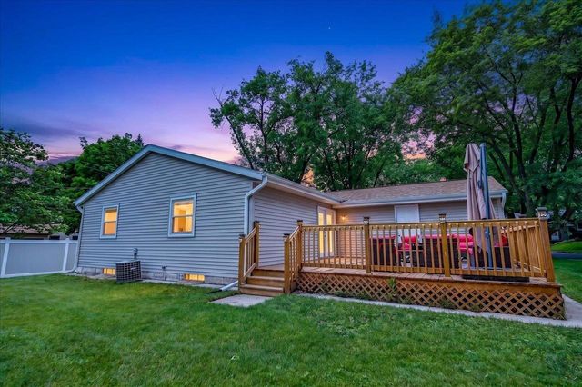 1813 Prairie Road, Madison, WI 53711