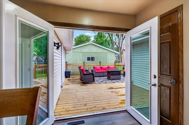 1813 Prairie Road, Madison, WI 53711