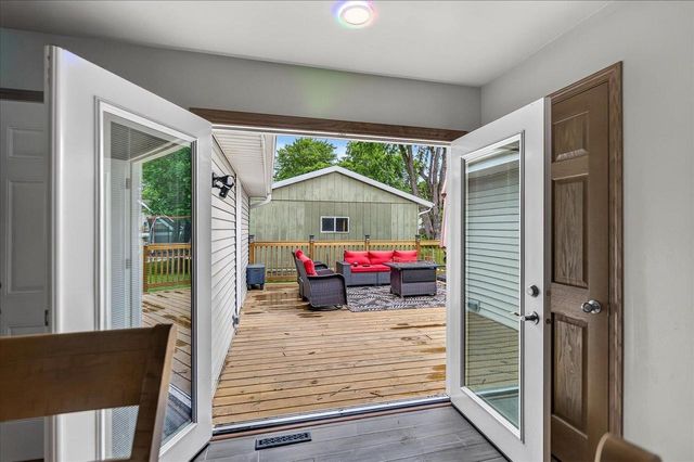 1813 Prairie Road, Madison, WI 53711