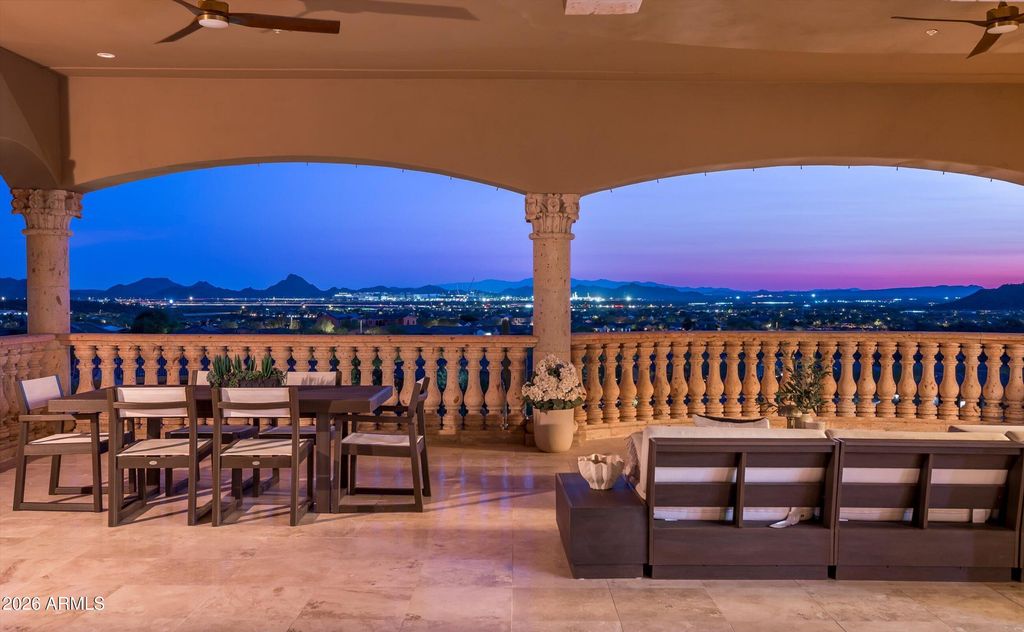 2433 W PRAIANO Way, Phoenix, AZ 85086 — photo 4