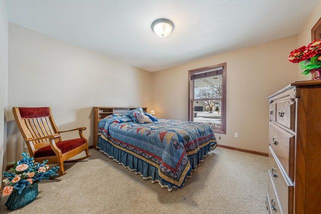 N1829 MEDINA DRIVE, Greenville, WI 54942