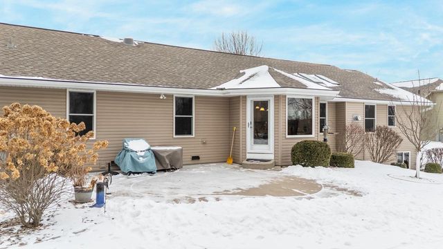 N1829 MEDINA DRIVE, Greenville, WI 54942