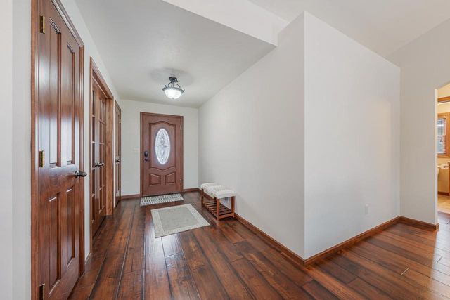 N1829 MEDINA DRIVE, Greenville, WI 54942