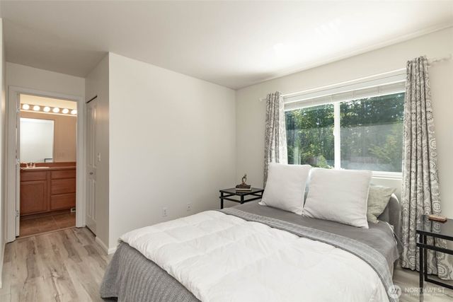 2714 67th Court SE, Auburn, WA 98092