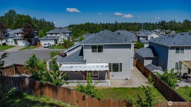 2714 67th Court SE, Auburn, WA 98092