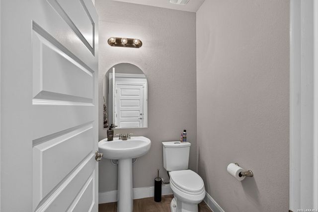 9314 KING VLY, San Antonio, TX 78254