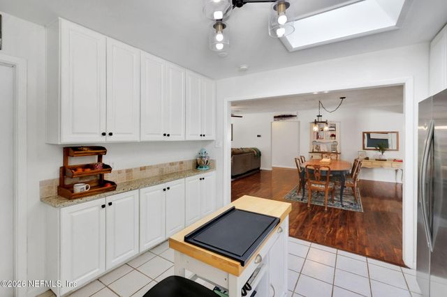 8162 CESPERDES Avenue, Jacksonville, FL 32217