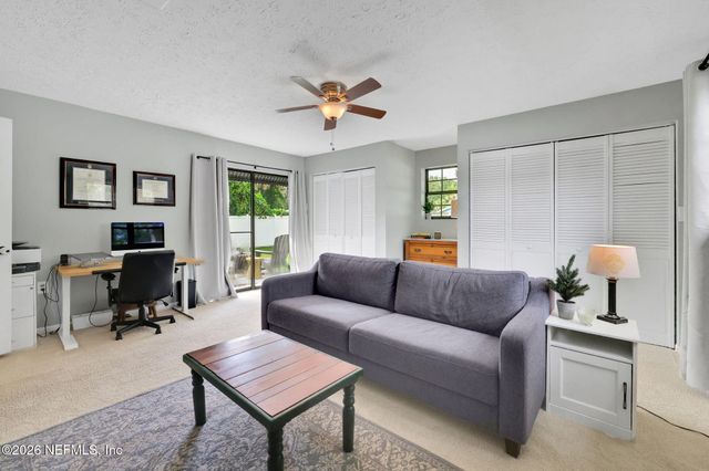8162 CESPERDES Avenue, Jacksonville, FL 32217