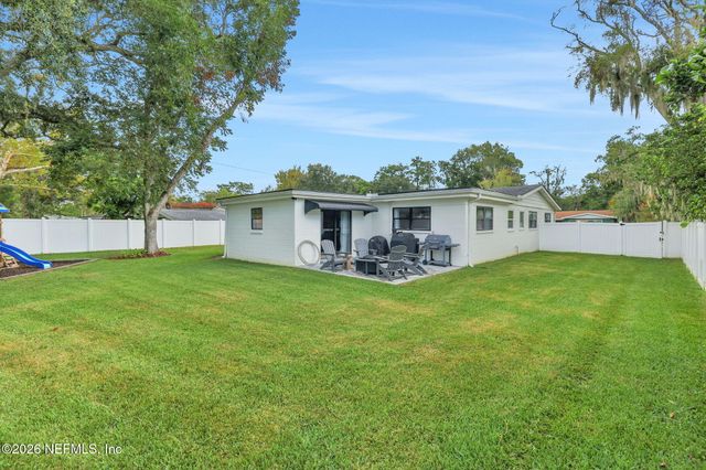 8162 CESPERDES Avenue, Jacksonville, FL 32217