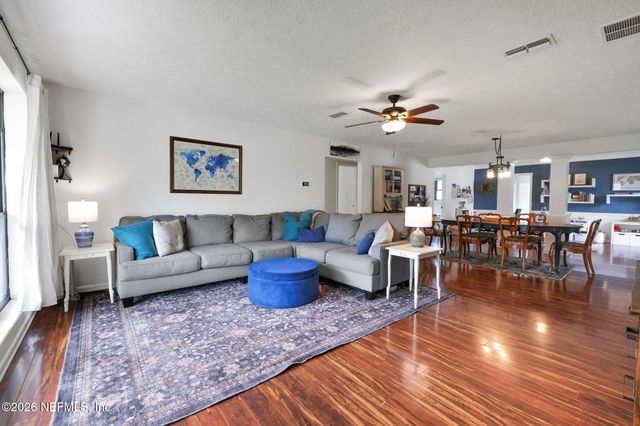 8162 CESPERDES Avenue, Jacksonville, FL 32217