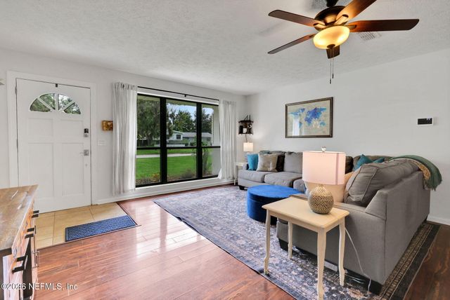 8162 CESPERDES Avenue, Jacksonville, FL 32217