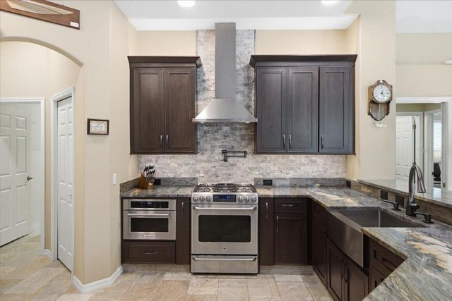 418 PINE BLUFF DRIVE, Lutz, FL 33549