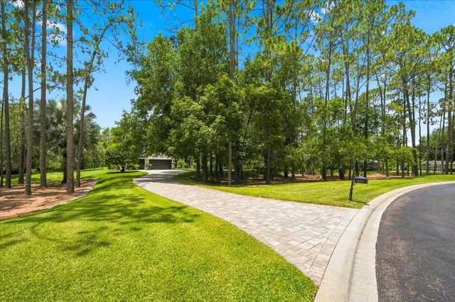 418 PINE BLUFF DRIVE, Lutz, FL 33549