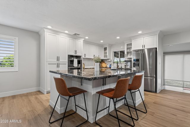 8829 W MARIPOSA GRANDE --, Peoria, AZ 85383