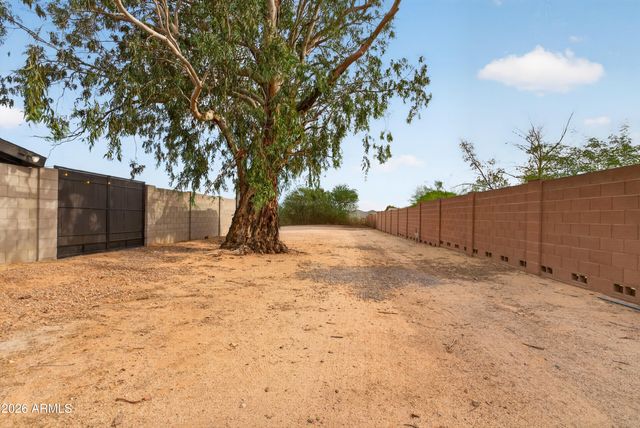 8829 W MARIPOSA GRANDE --, Peoria, AZ 85383