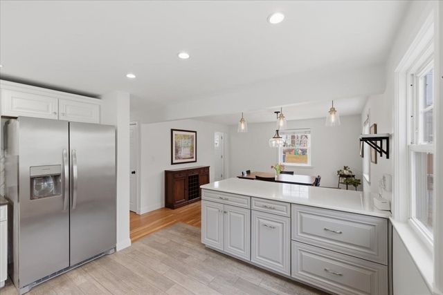 7 Pleasantdale Rd, Boston, MA 02132