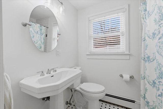 7 Pleasantdale Rd, Boston, MA 02132