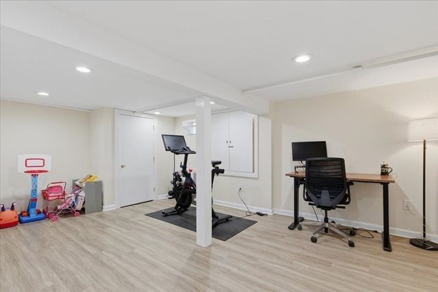 7 Pleasantdale Rd, Boston, MA 02132