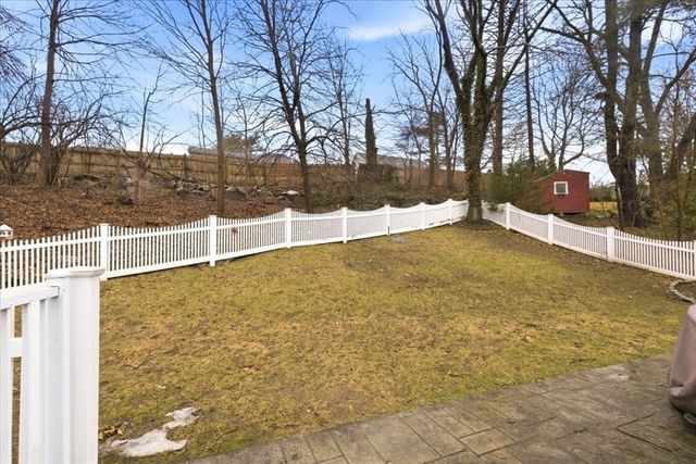 7 Pleasantdale Rd, Boston, MA 02132