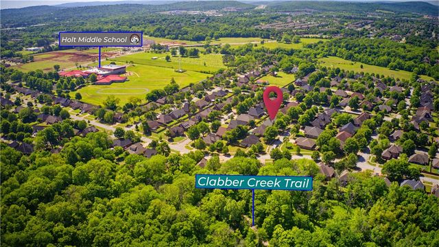2394 N Water Oak Drive, Fayetteville, AR 72704