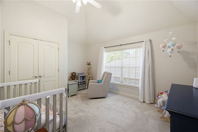 2394 N Water Oak Drive, Fayetteville, AR 72704